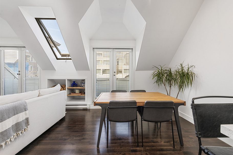 1858 W 1st Avenue Vancouver, BC - 9