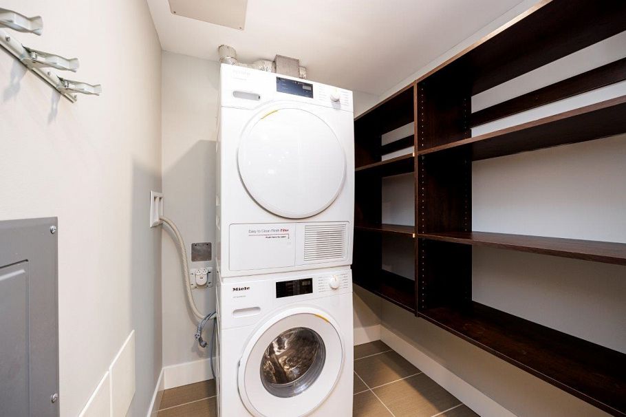 108 210 W 13th Street North Vancouver, BC - 29