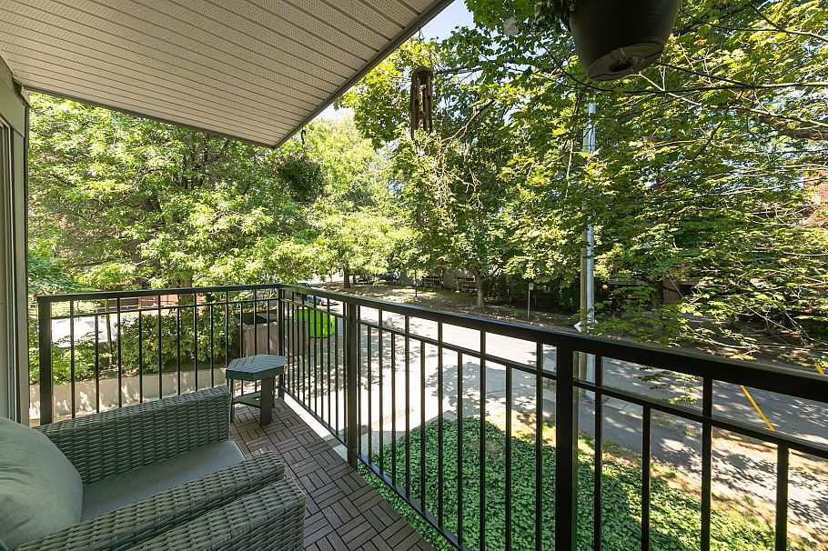 214 555 W 14th Avenue Vancouver, BC - 22