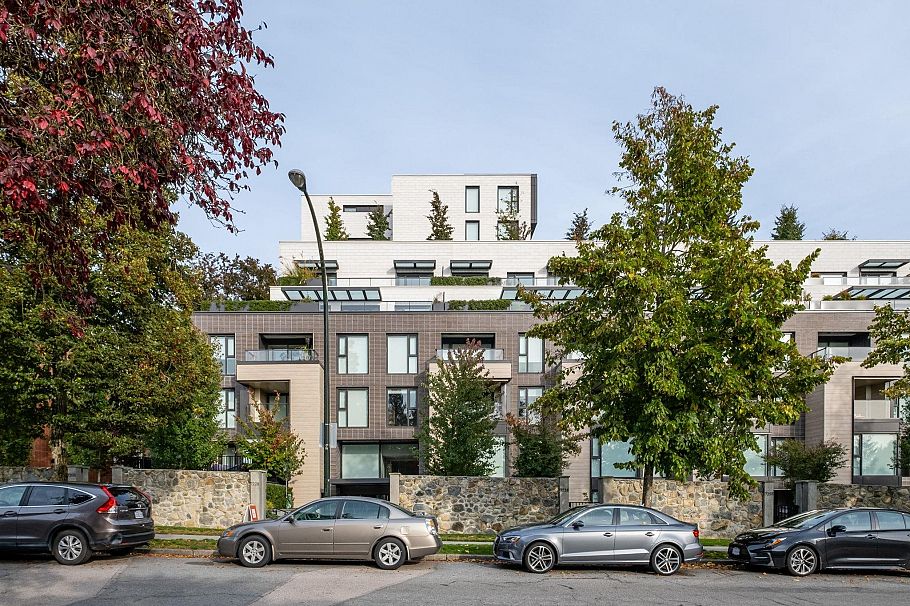 611 7228 Adera Street Vancouver, BC - 35