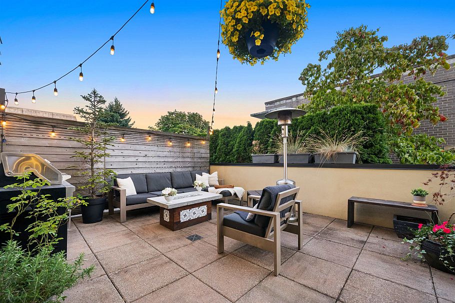 207 2515 Ontario Street Vancouver, BC - 3