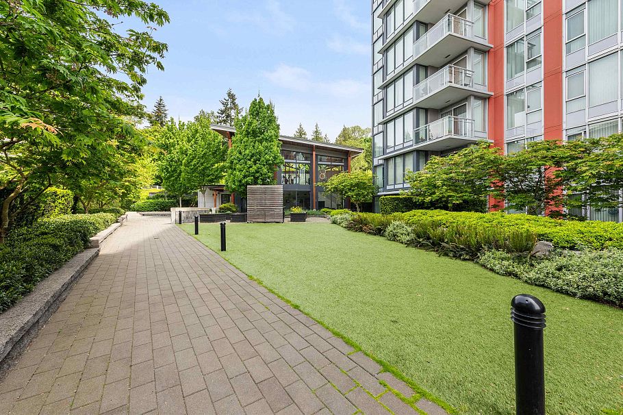 511 3281 E Kent Avenue North Avenue Vancouver, BC - 27