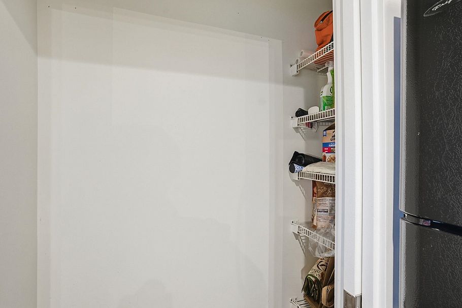 602 933 Hornby Street Vancouver, BC - 11