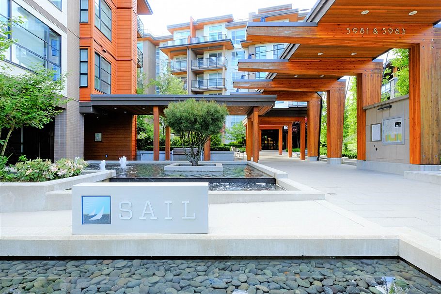 309 5981 Gray Avenue Vancouver, BC - 2