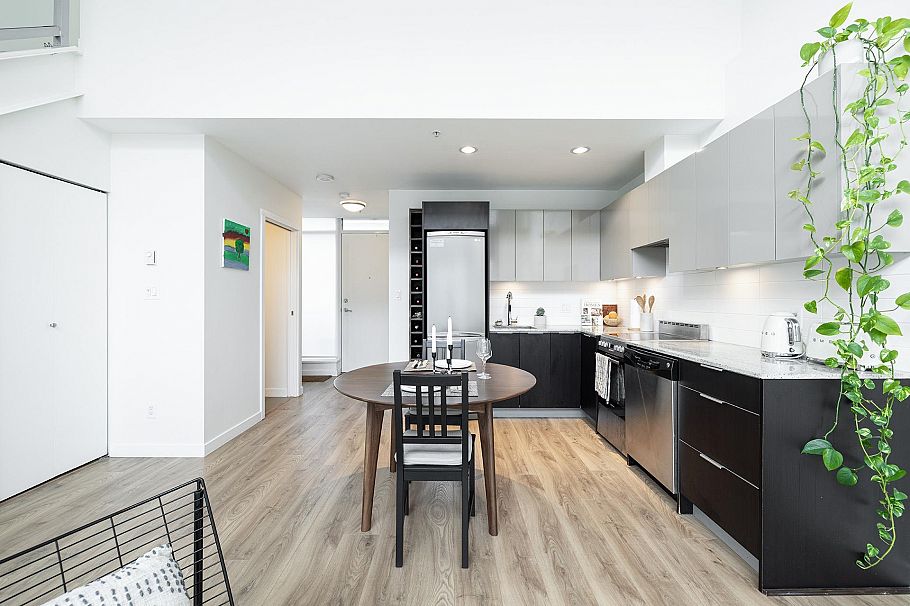 310 429 W 2nd Avenue Vancouver, BC - 3