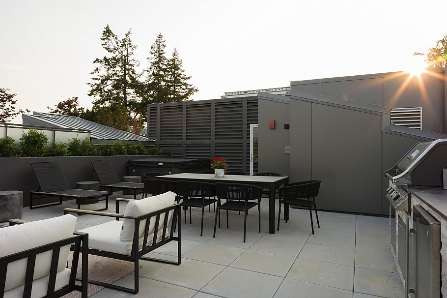 404 3636 W 39th Avenue Vancouver, BC - 3