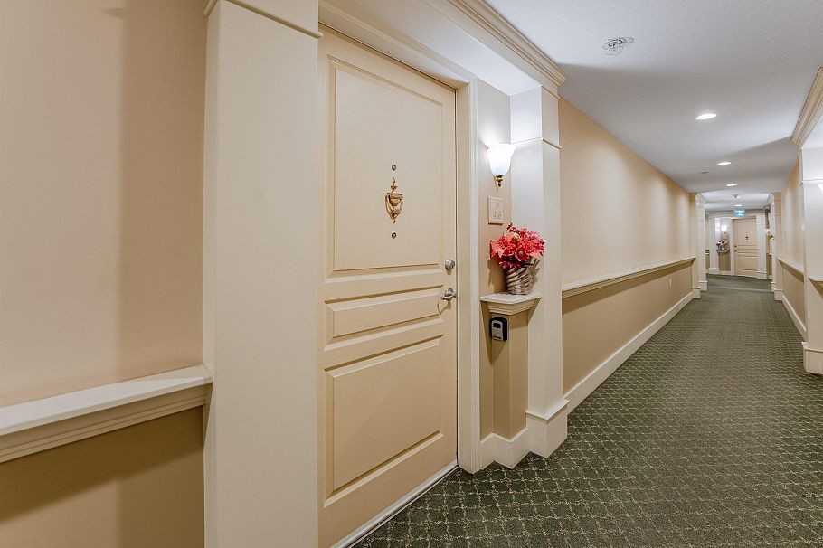 416 960 Lynn Valley Road North Vancouver, BC - 20