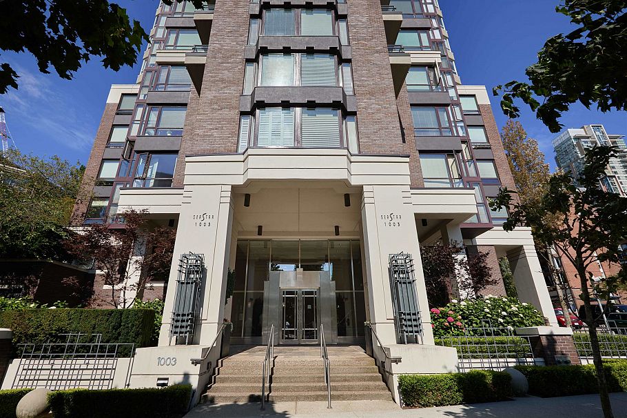 1601 1003 Pacific Street Vancouver, BC - 26