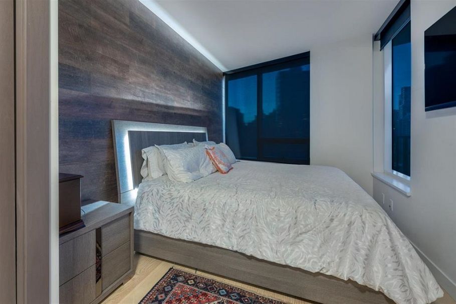 2015 68 SMITHE STREET, Vancouver BC V6B 0P4 Vancouver, BC - 7