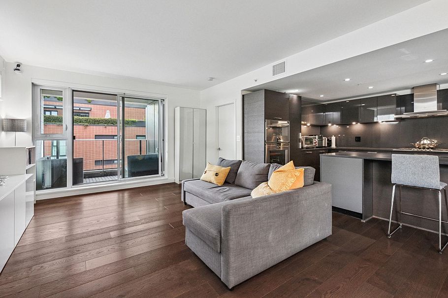 611 7228 Adera Street Vancouver, BC - 5