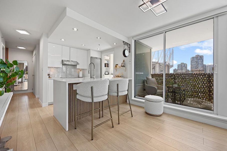 607 161 W Georgia Street Vancouver, BC - 11