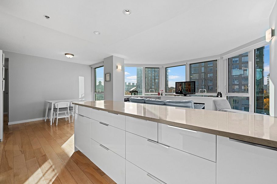 911 500 W 10th Avenue Vancouver, BC - 8