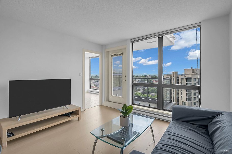 2008 3663 Crowley Drive Vancouver, BC - 2