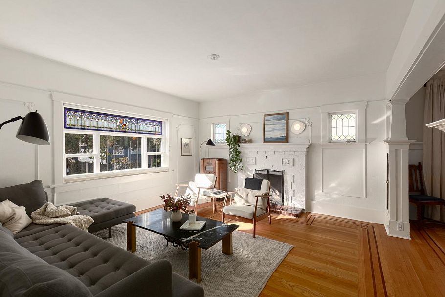 1181 E 22nd Avenue Vancouver, BC - 4