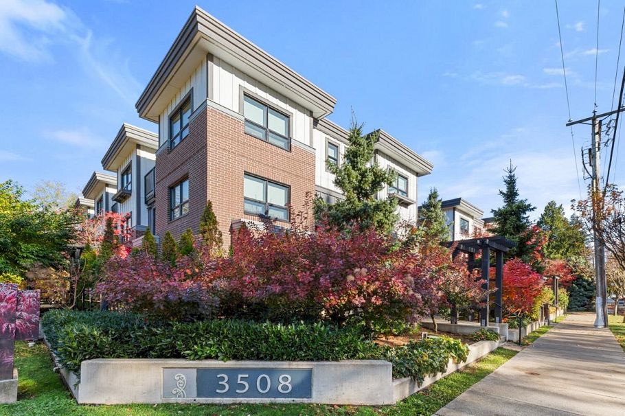 13 3508 Mt Seymour Parkway North Vancouver, BC - 2