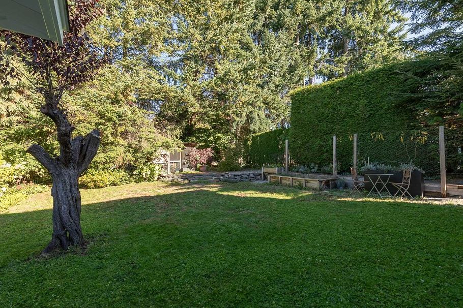 1181 E 22nd Avenue Vancouver, BC - 35