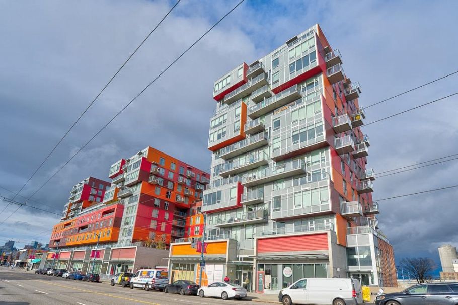 201 983 E Hastings Street Vancouver, BC - 1