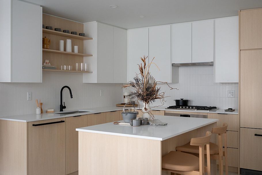 216 2045 Heritage Park Lane North Vancouver, BC - 4