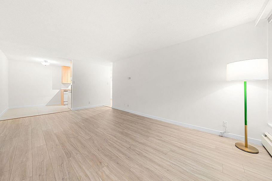 119 2012 Fullerton Avenue North Vancouver, BC - 9