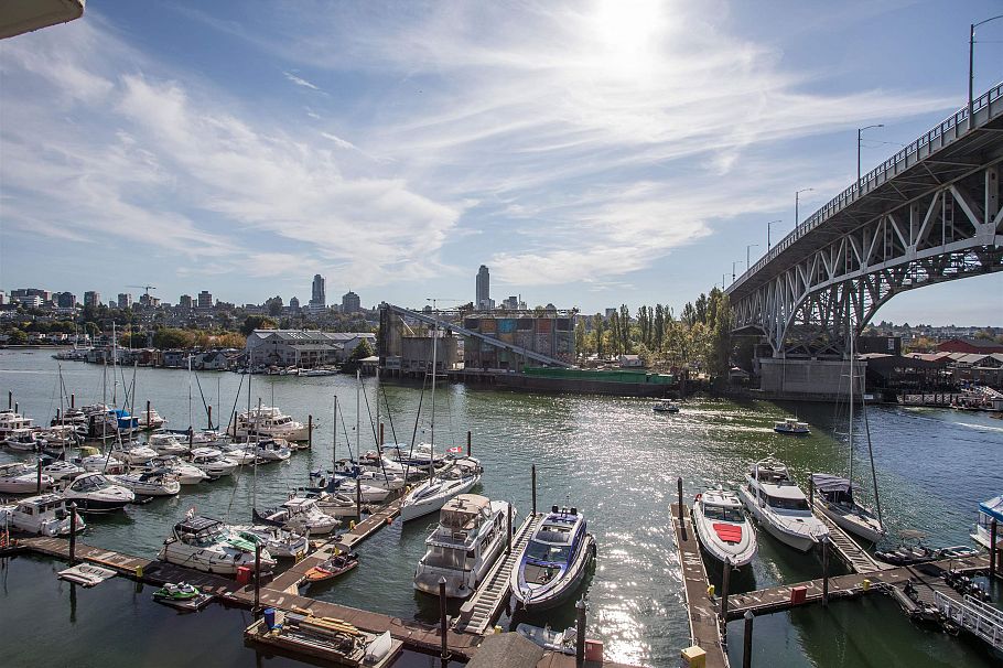 605 628 Kinghorne Mews Vancouver, BC - 6