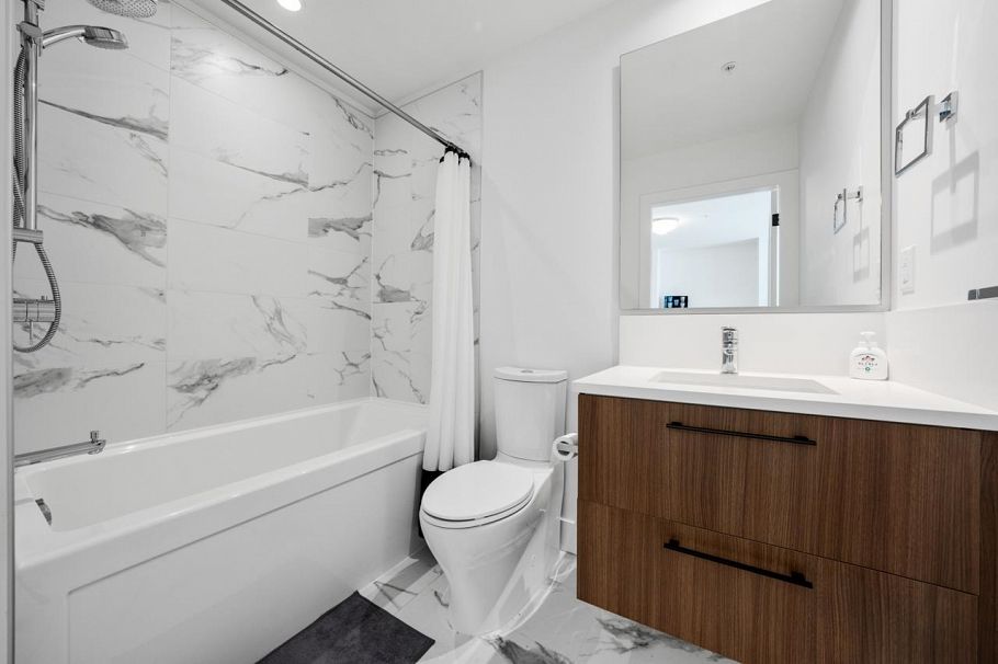 201 6933 Cambie Street Vancouver, BC - 12