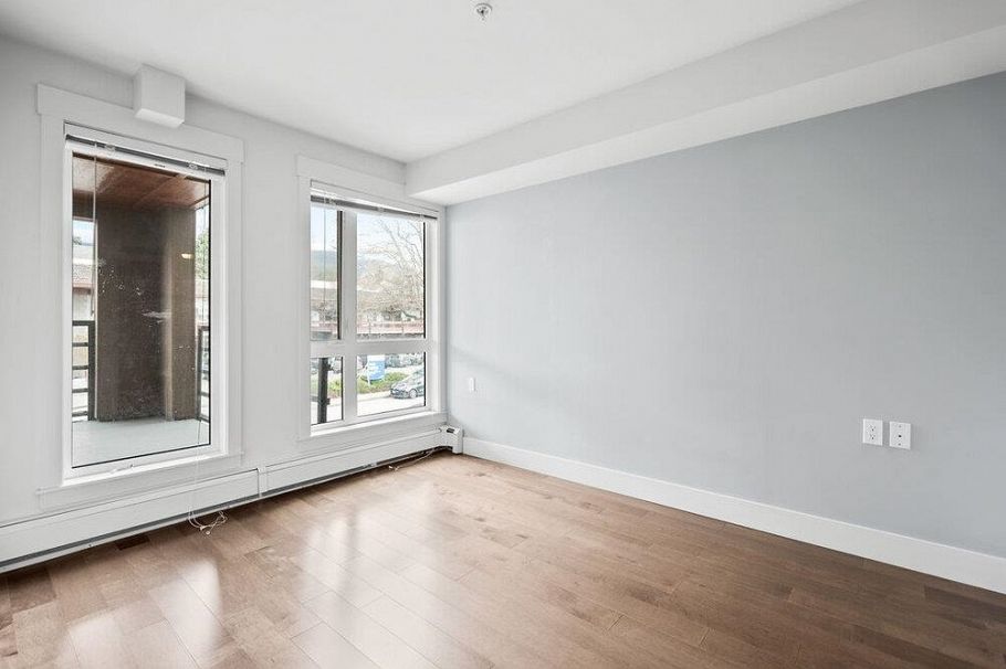 202 857 W 15th Street North Vancouver, BC - 15