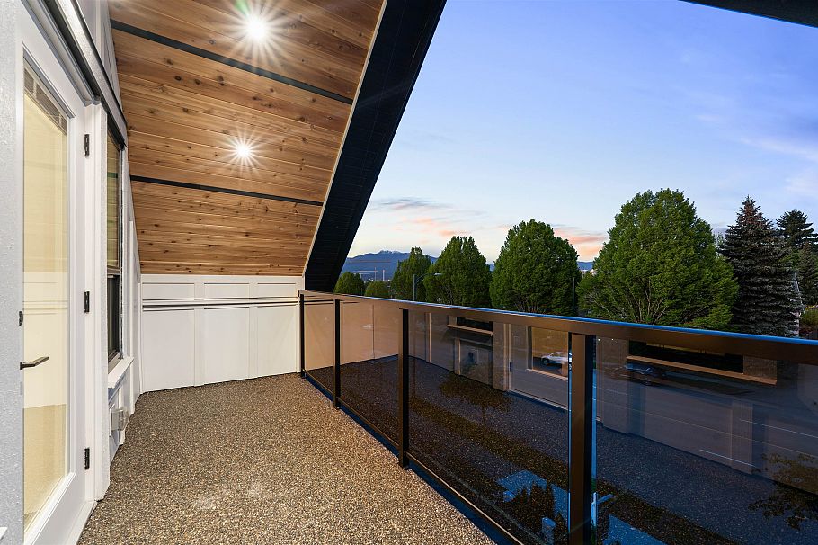 1 1259 Renfrew Street Vancouver, BC - 17