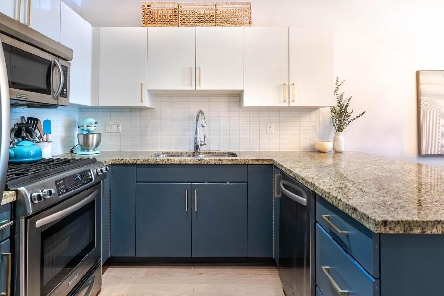 1871 Stainsbury Avenue Vancouver, BC - 15