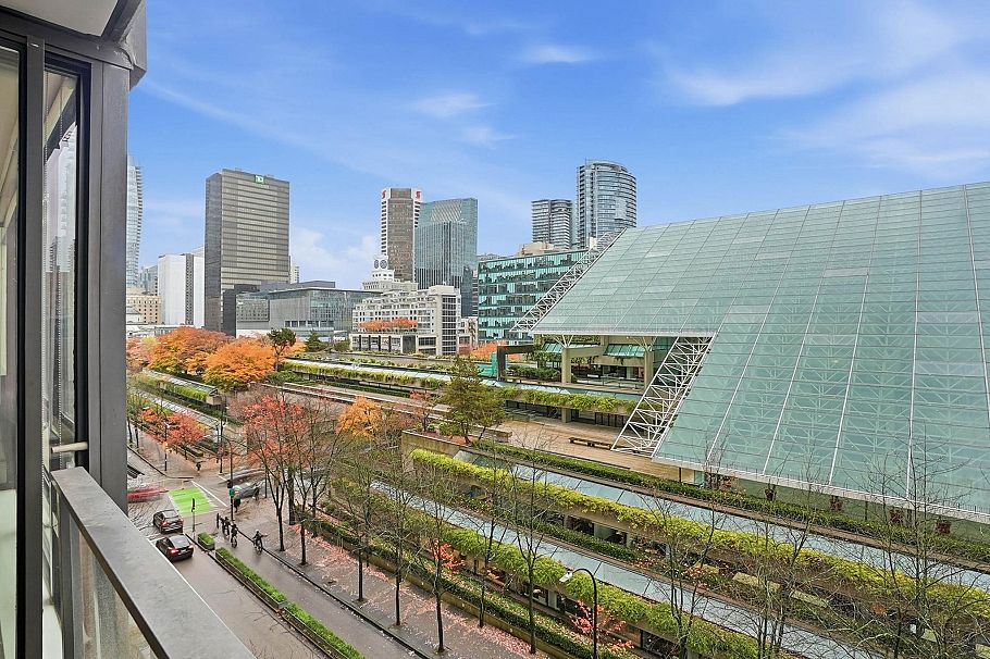 602 933 Hornby Street Vancouver, BC - 19