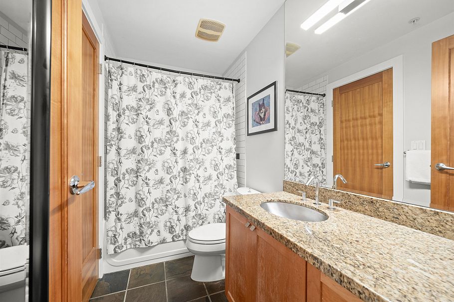 207 2515 Ontario Street Vancouver, BC - 24