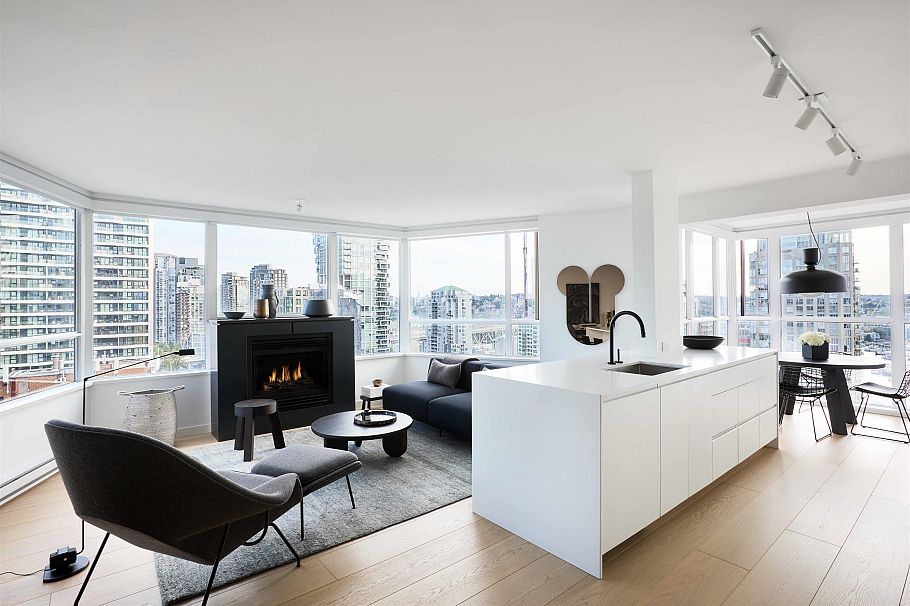 1601 1003 Pacific Street Vancouver, BC - 1