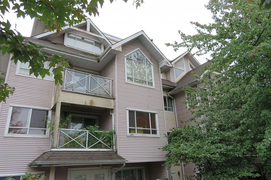 304 4950 Joyce Street Vancouver, BC - 2