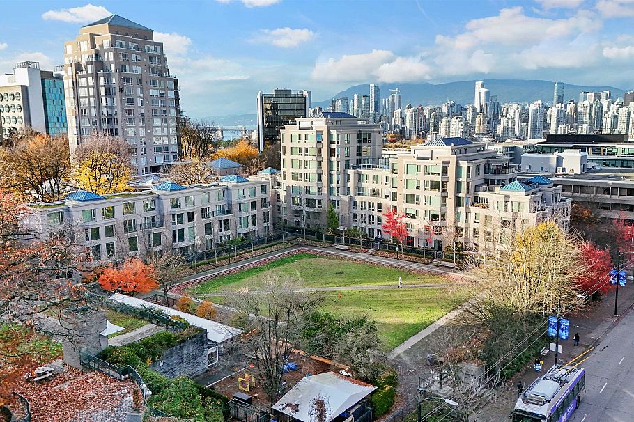 911 500 W 10th Avenue Vancouver, BC - 34