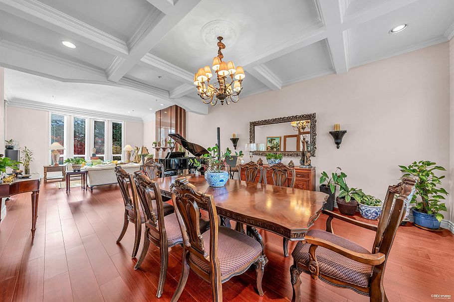 1285 W 47th Avenue Vancouver, BC - 10