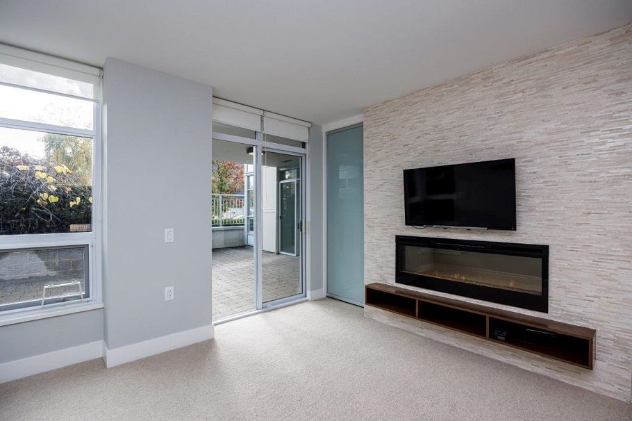 108 210 W 13th Street North Vancouver, BC - 18