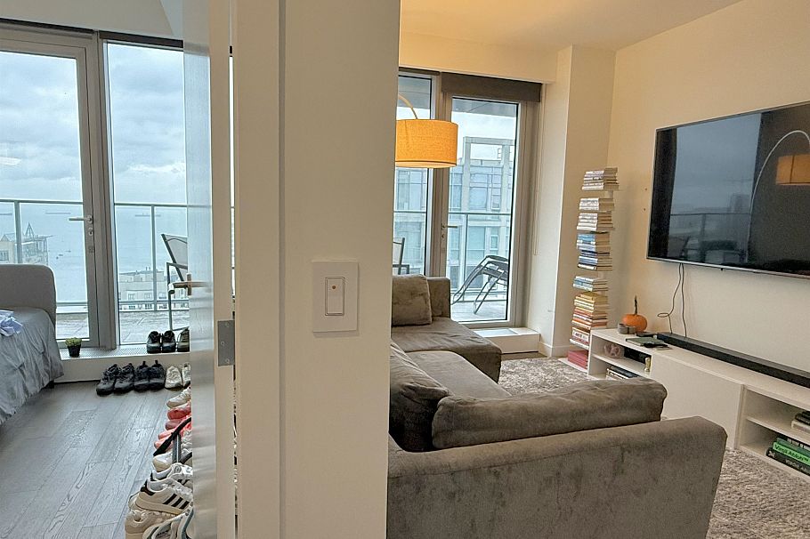 3605 1480 Howe Street Vancouver, BC - 21