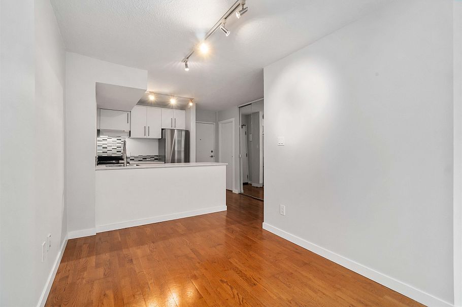 808 1333 Hornby Street Vancouver, BC - 15