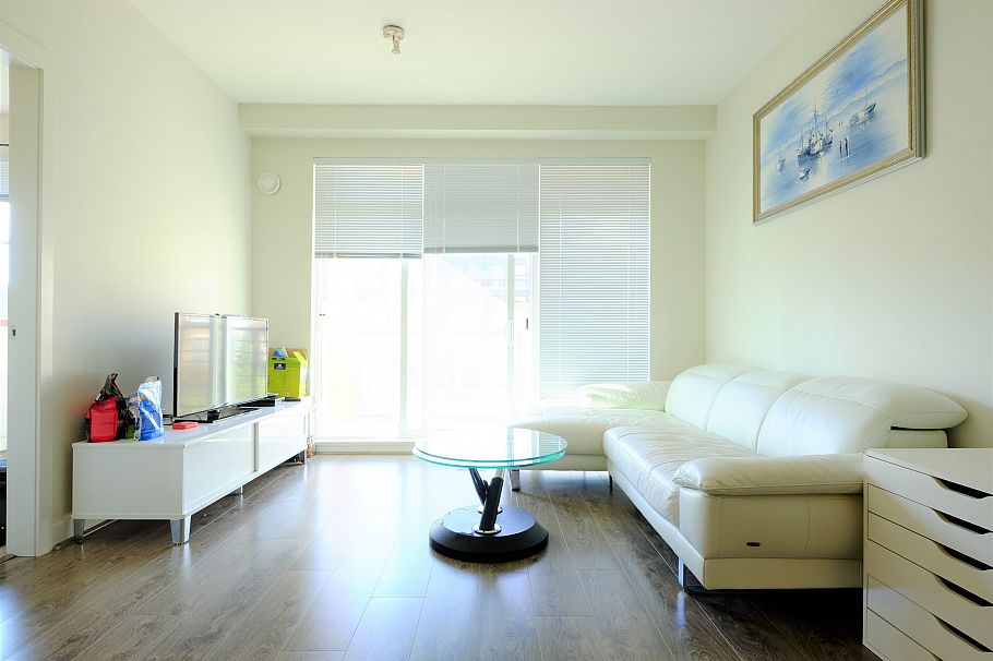 309 5981 Gray Avenue Vancouver, BC - 3