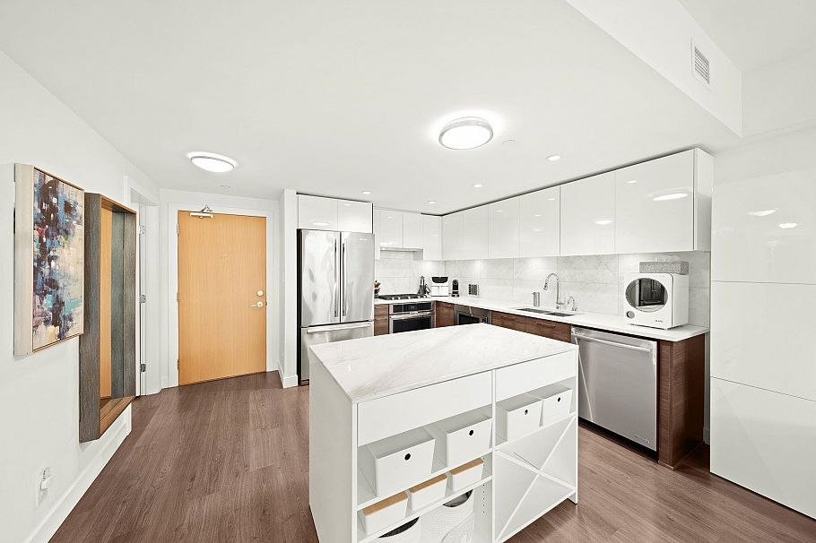 209 3557 Sawmill Crescent Vancouver, BC - 7