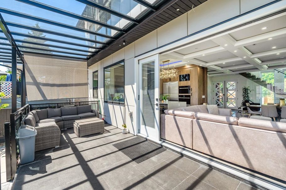 2798 E 43rd Avenue Vancouver, BC - 31