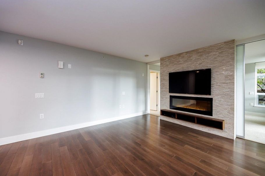 108 210 W 13th Street North Vancouver, BC - 16