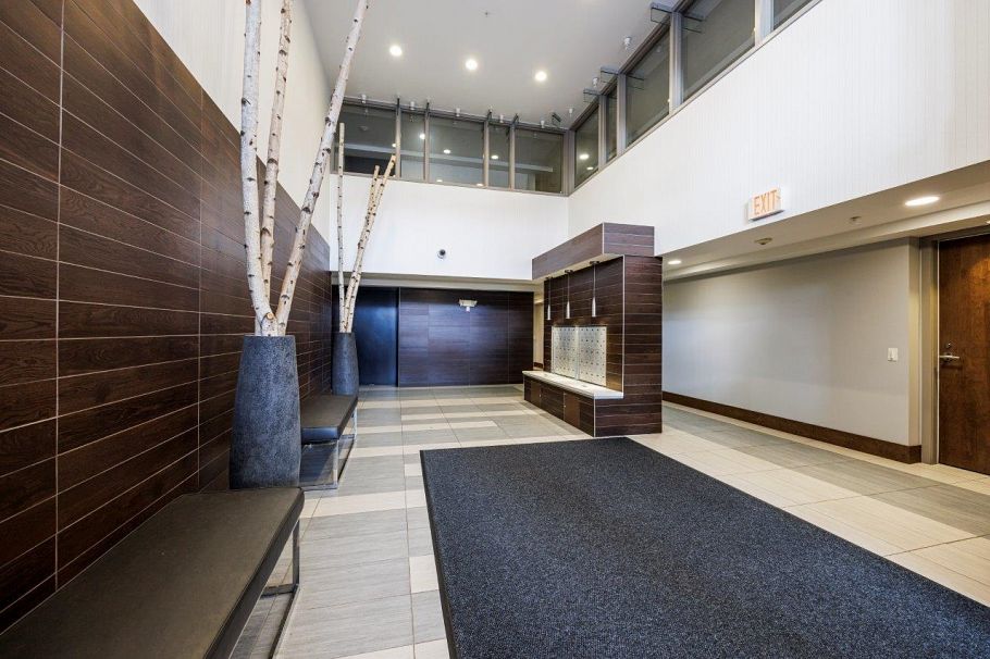 108 210 W 13th Street North Vancouver, BC - 34