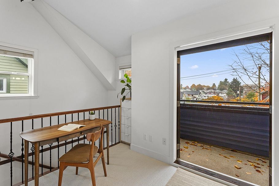 4463 Welwyn Street Vancouver, BC - 32