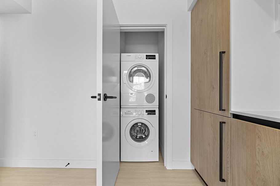 1402 5058 Joyce Street Vancouver, BC - 8