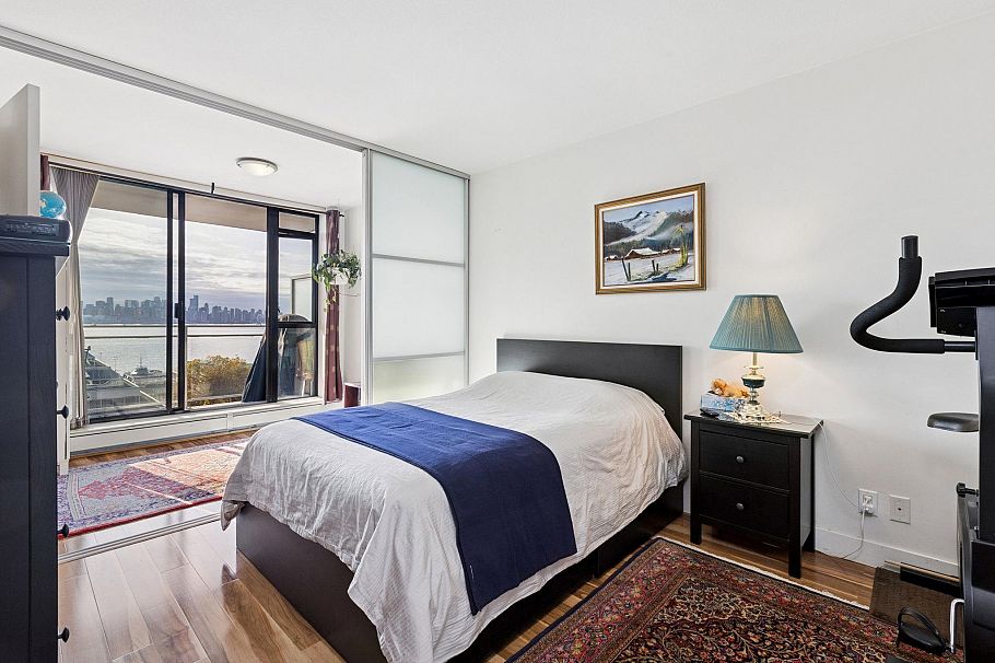 810 175 W 1st Street North Vancouver, BC - 14