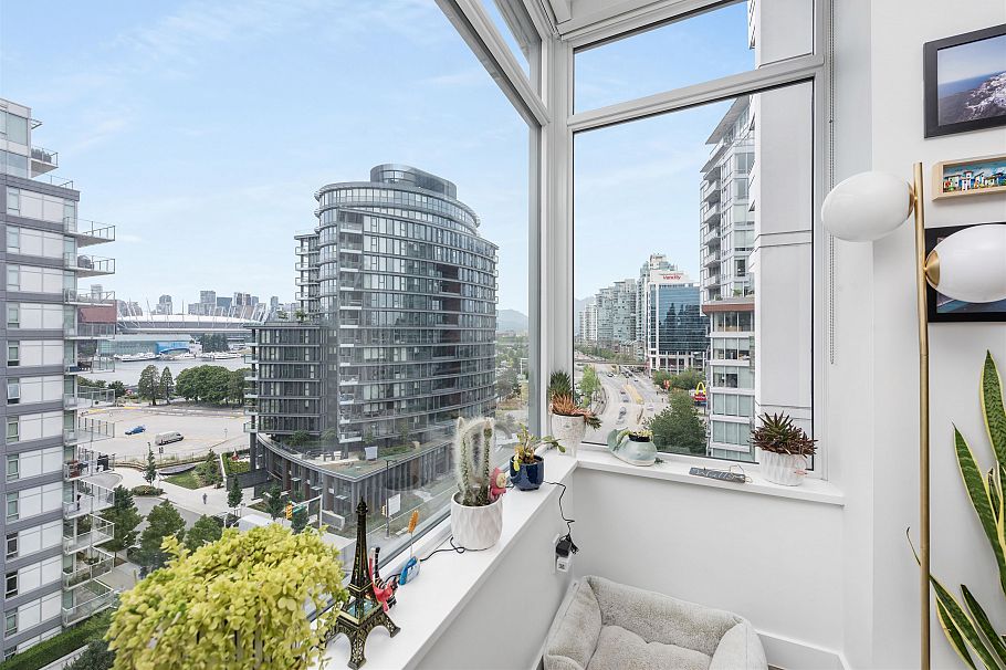 1103 110 Switchmen Street Vancouver, BC - 24