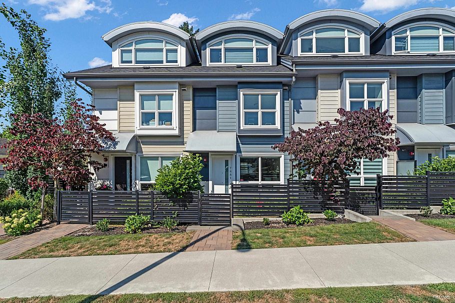 7881 French Street Vancouver, BC - 2