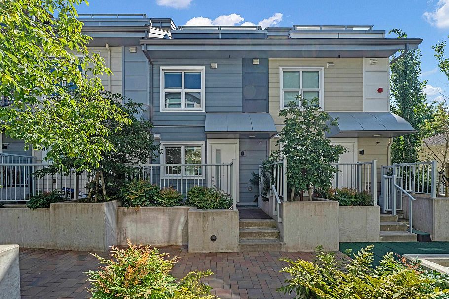 7881 French Street Vancouver, BC - 29