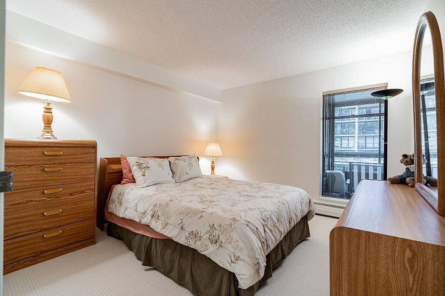 208 1355 Harwood Street Vancouver, BC - 5