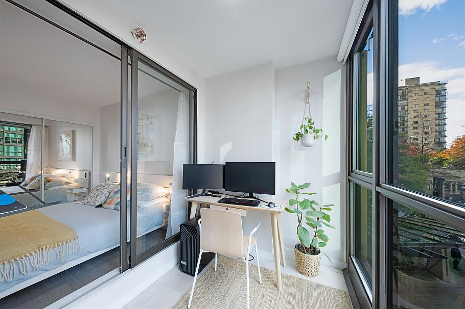 306 1331 Alberni Street Vancouver, BC - 18